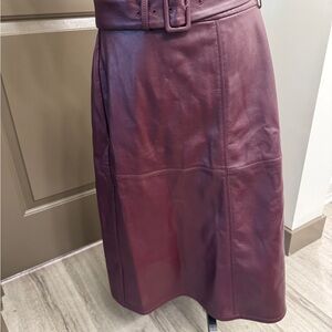 Elegant Burgundy Leather Skirt